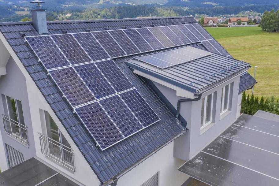 Residential solar panels Ireland, Home solar installation Ireland, Solar electricity savings Ireland, SEAI solar grant, Solar panel output Ireland, Domestic solar PV Ireland, Renewable energy for homes Ireland